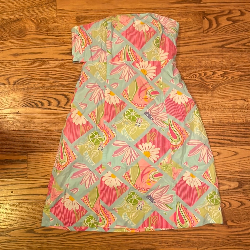 Lilly sleeveless tie back dress size 6